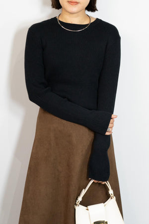 コンフォータブルスリムニット