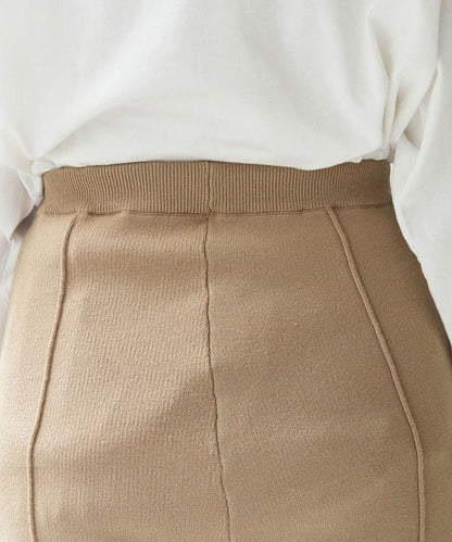 センタースリットパンツ