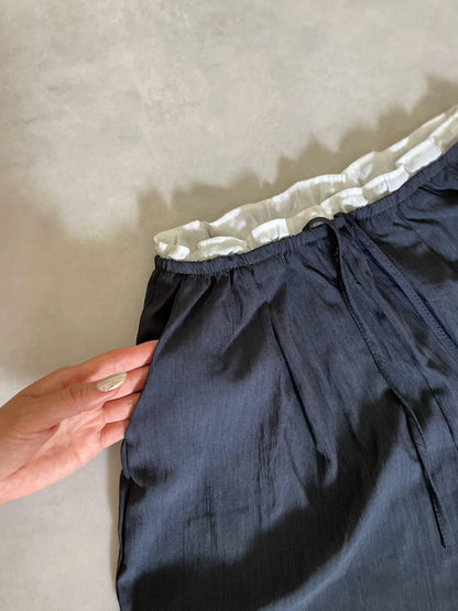 ダブルウエストリラックスパンツ