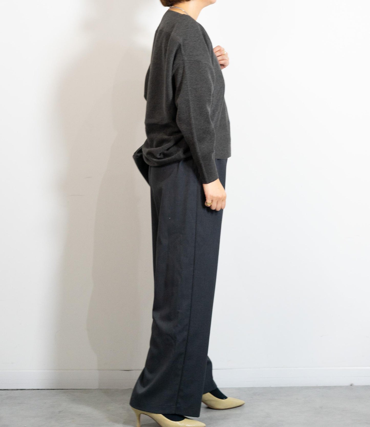 ベロアパイピングパンツ