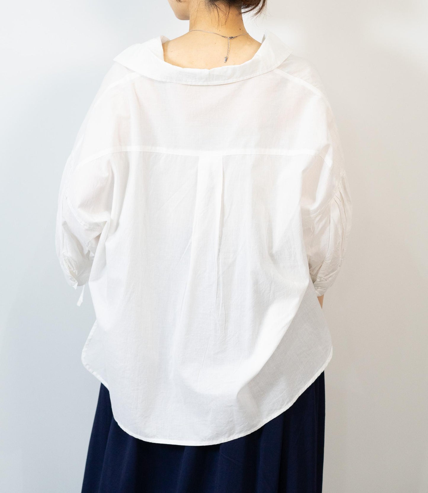 フロントドロストシアーシャツ