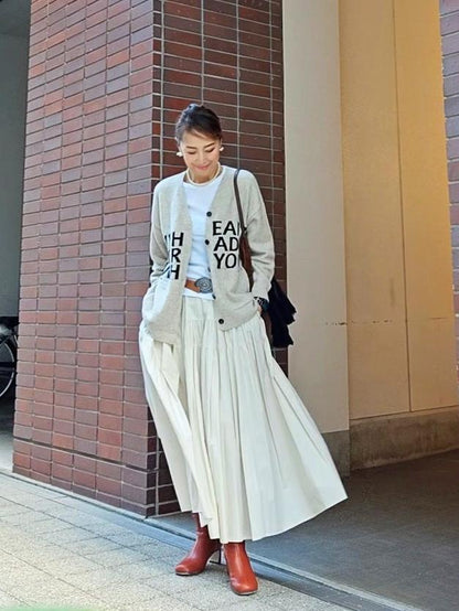 レタリングカーディガン