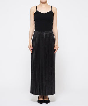 レザー ライク サテン プリーツスカート（uncrave WHITE）