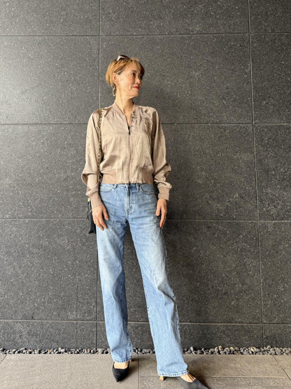 コンパクトサテンブルゾン