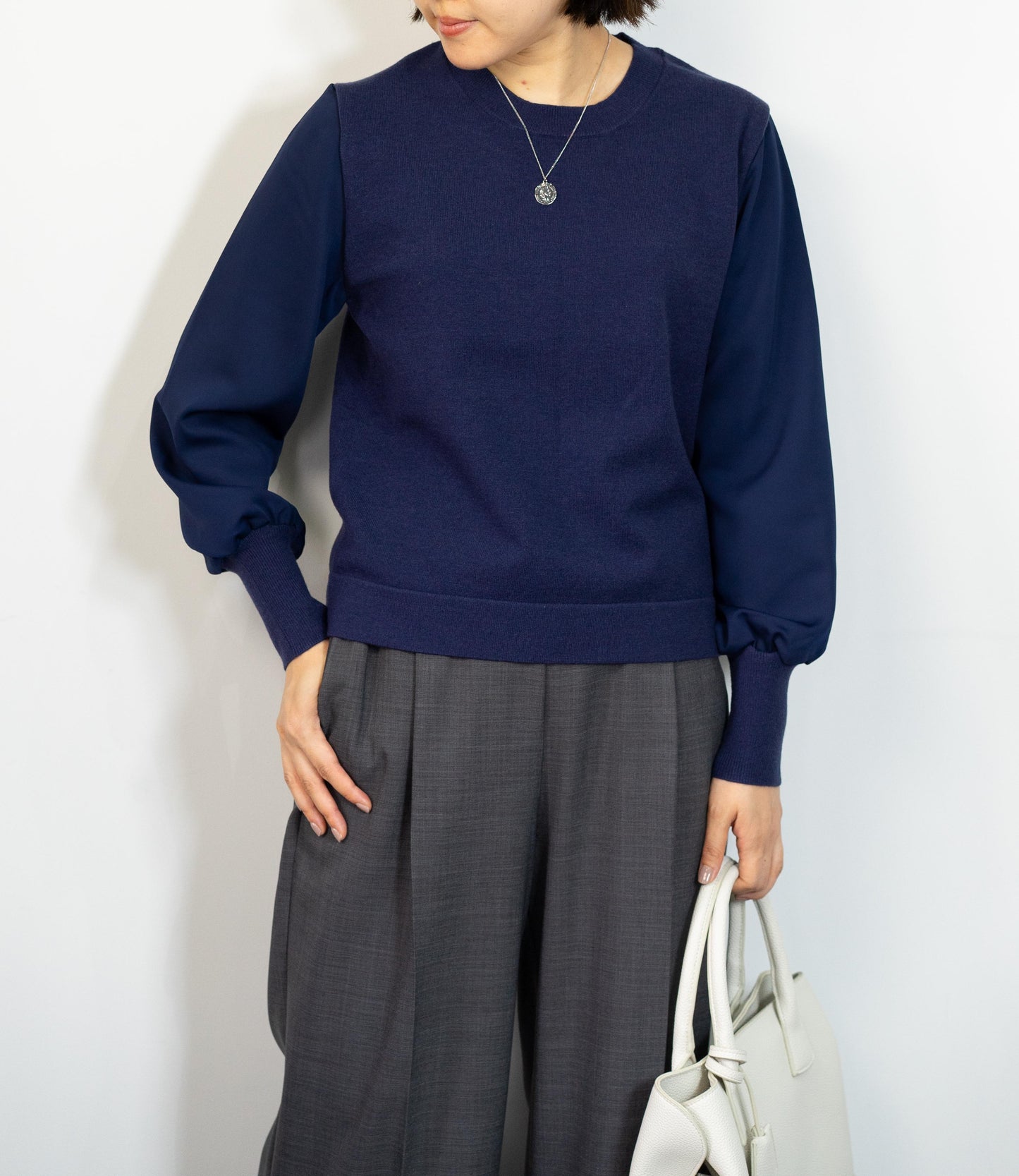 布帛切り替えコンパクトニット