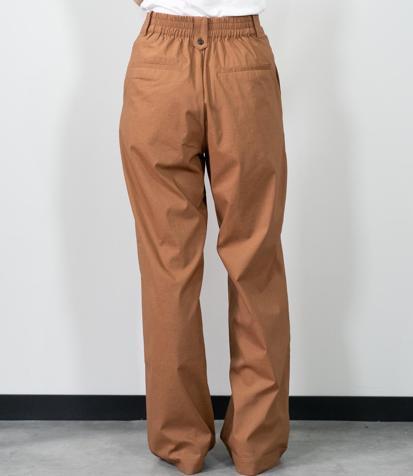ストレッチリネンストレートパンツ