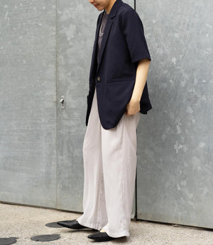 パウダーサテンエアリーイージーパンツ