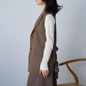 テーラードベスト