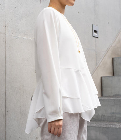 ドッキングイレヘムブラウス