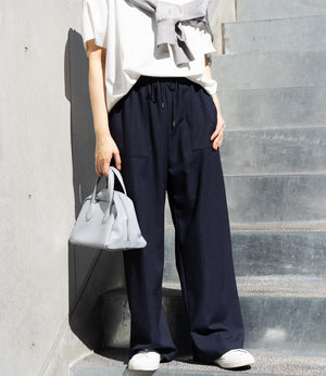 フィルムストライプストレートパンツ