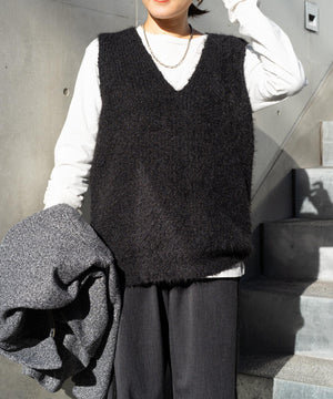 シャギーVネックニットベスト