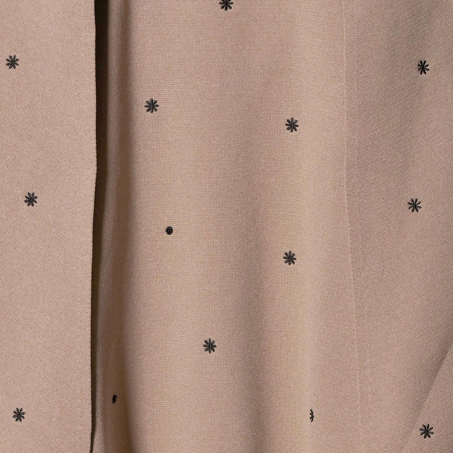 エンブロイダリー フラワー ケープニット ‐ウォッシャブル‐