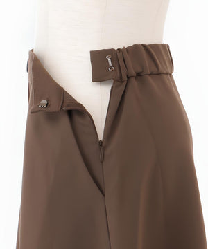 フレアボタンスカート