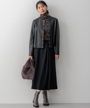 ウーステッドウール リブタートルネック ニット