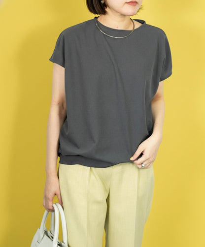 【10万人の正解シリーズ】コクーンシルエットボートネックカットソー