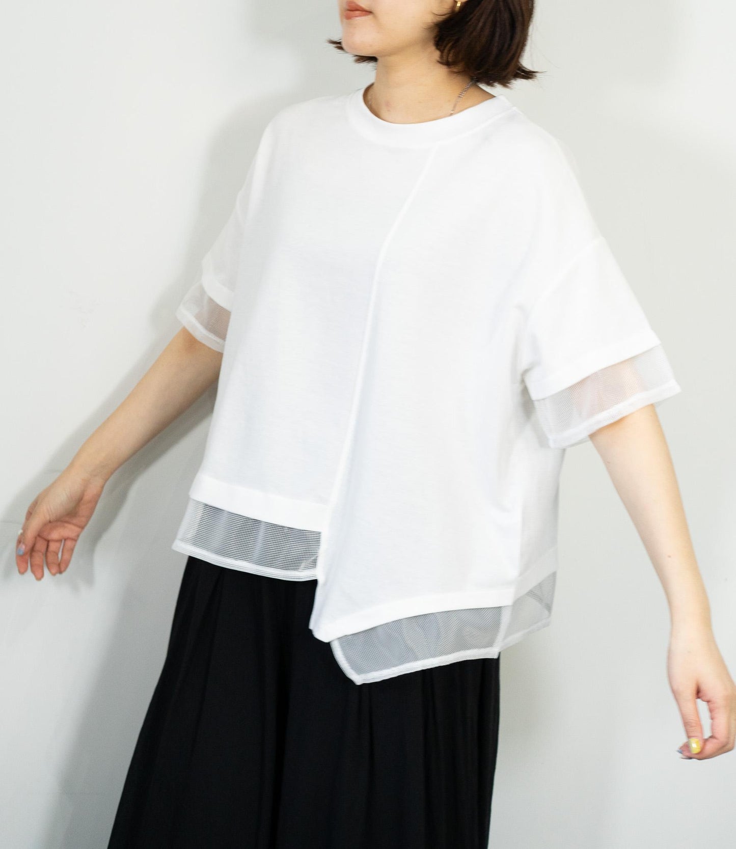メッシュデザインTシャツ