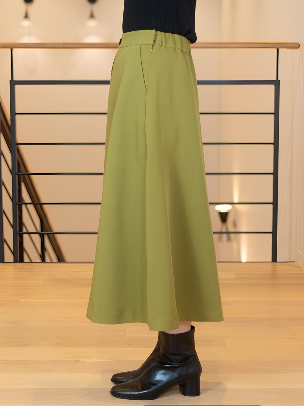 フレアボタンスカート