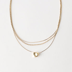 イビツ ハート 3連ネックレス