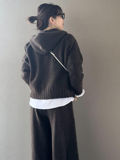 ダブルジップフーディーニットアップ