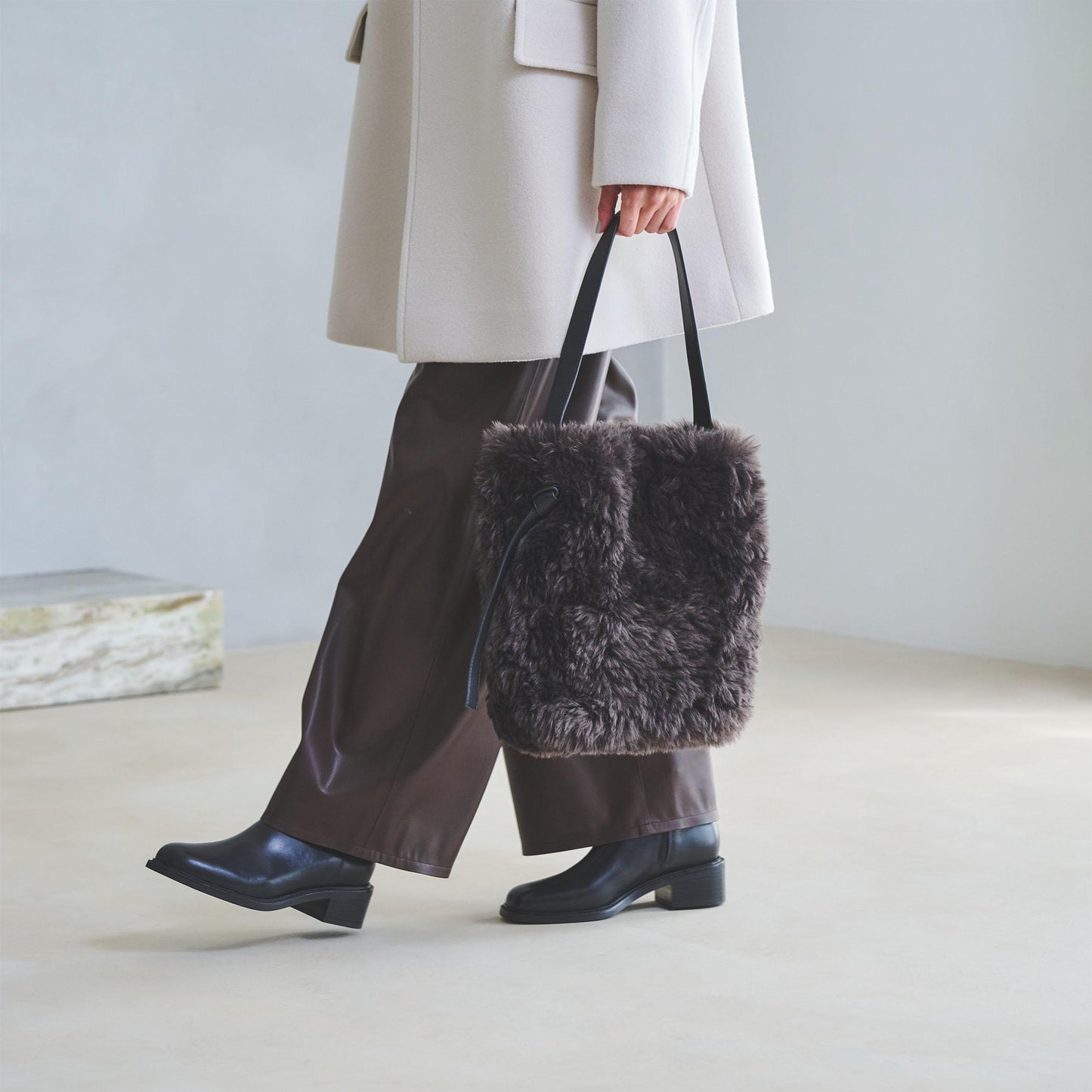 フェイクボア ワンショルダーバッグ