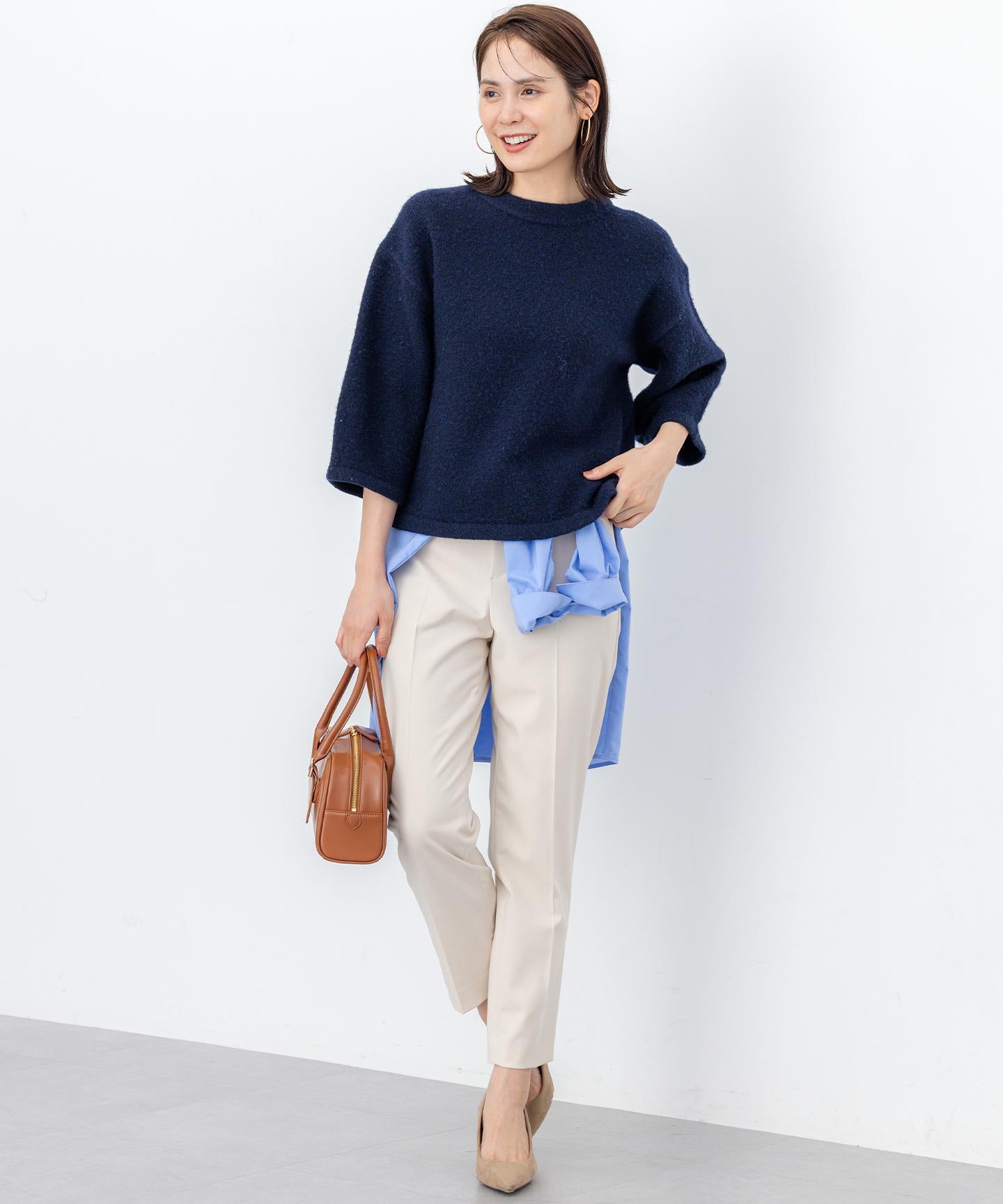 コットンタッチシャーティング刺繍入り ブラウス