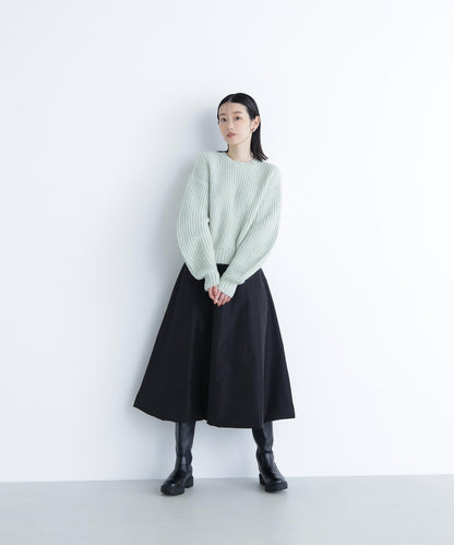 クロップドアゼフォルムニット