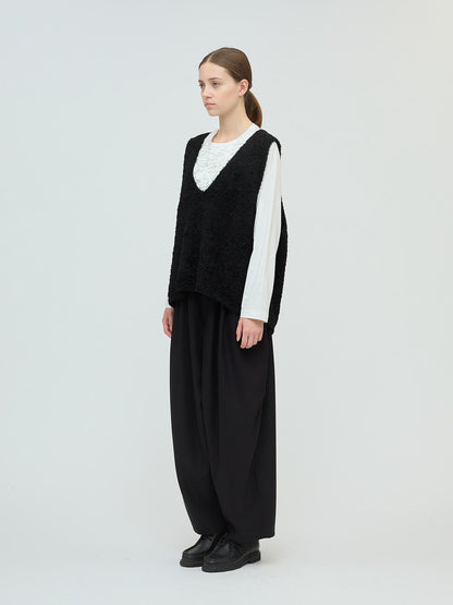 mizuiro ind へアリーVネックベスト