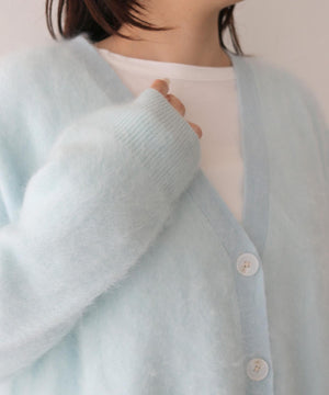 ウールカシミアVネックニット