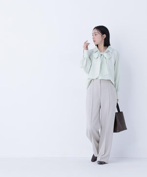 スキッパーリボンタイブラウス