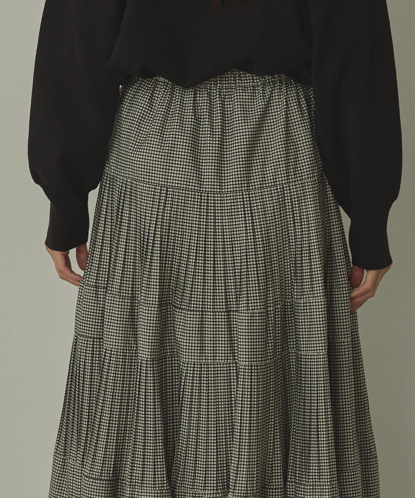 クラシカルティアードスカート