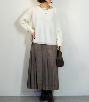 ラメボートネックラウンドニット