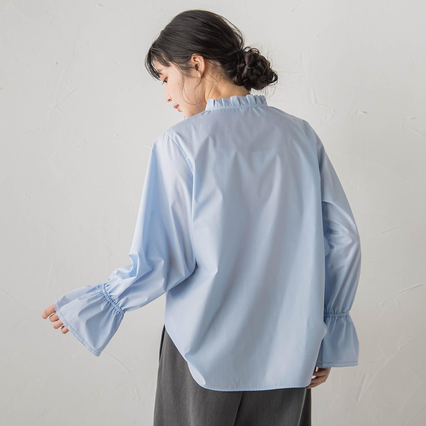 襟フリルブラウス≪洗濯機で洗える≫