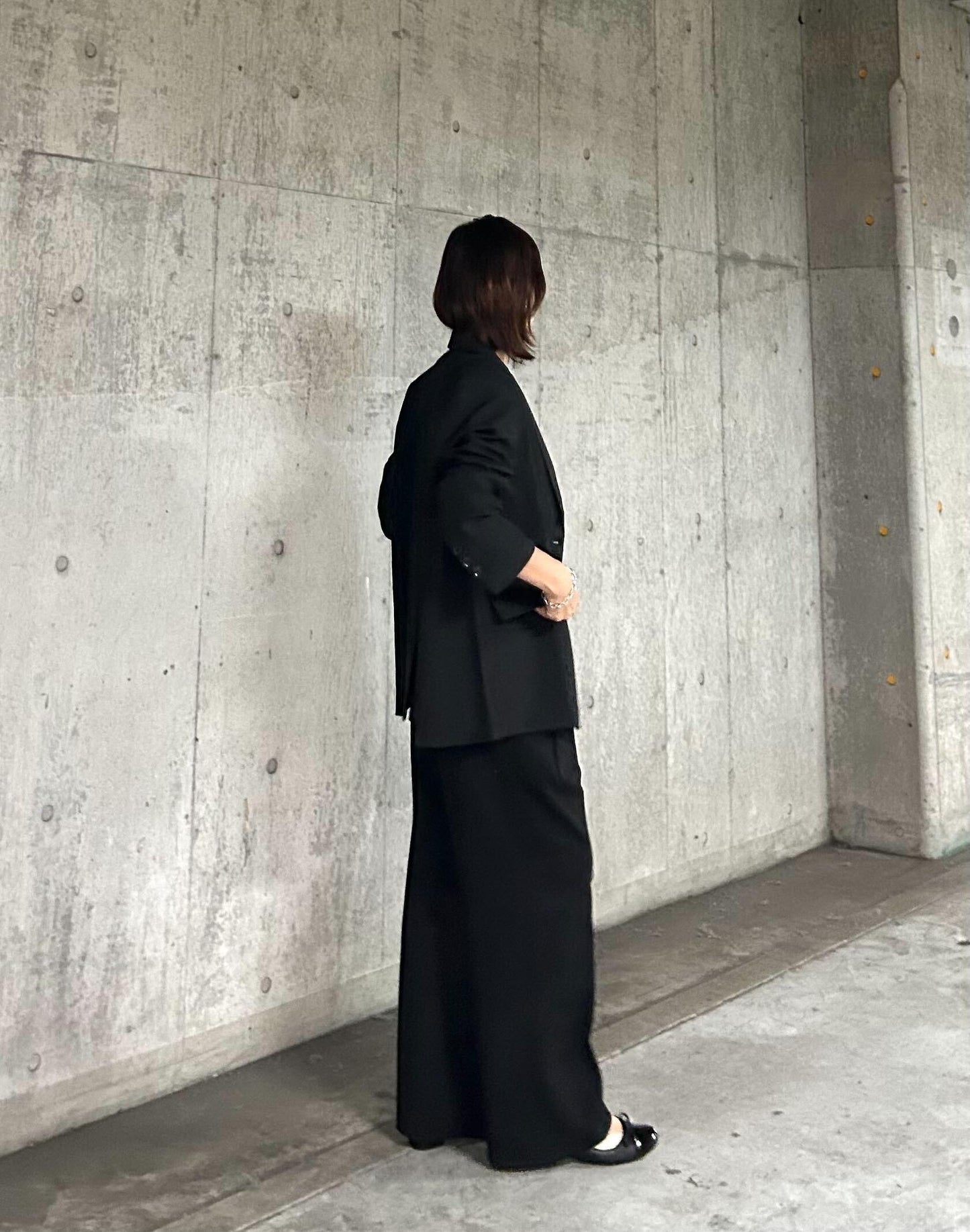 ワイドツータックパンツ