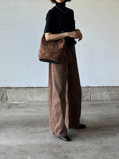 ブラウンデニムパンツ