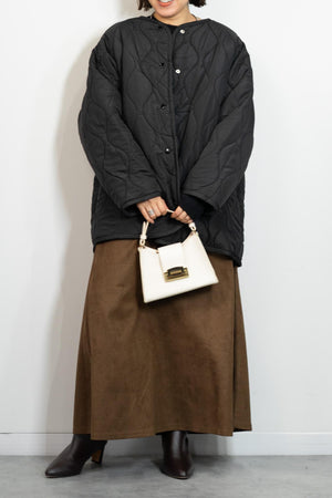 リバーシブルボアキルティングノーカラーアウター