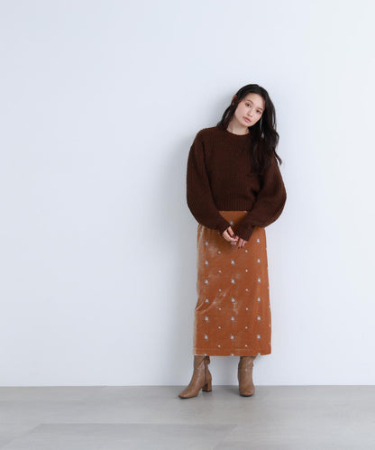 クロップドアゼフォルムニット