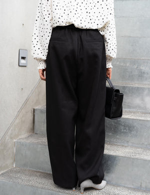 ワイドストレートパンツ