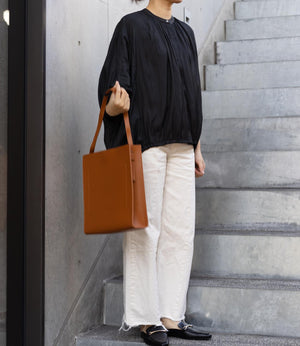 ギャザーモーフドルマンブラウス