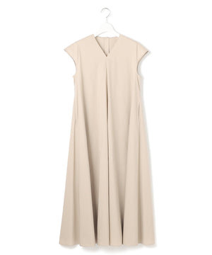 ストレッチブロード Vネックワンピース