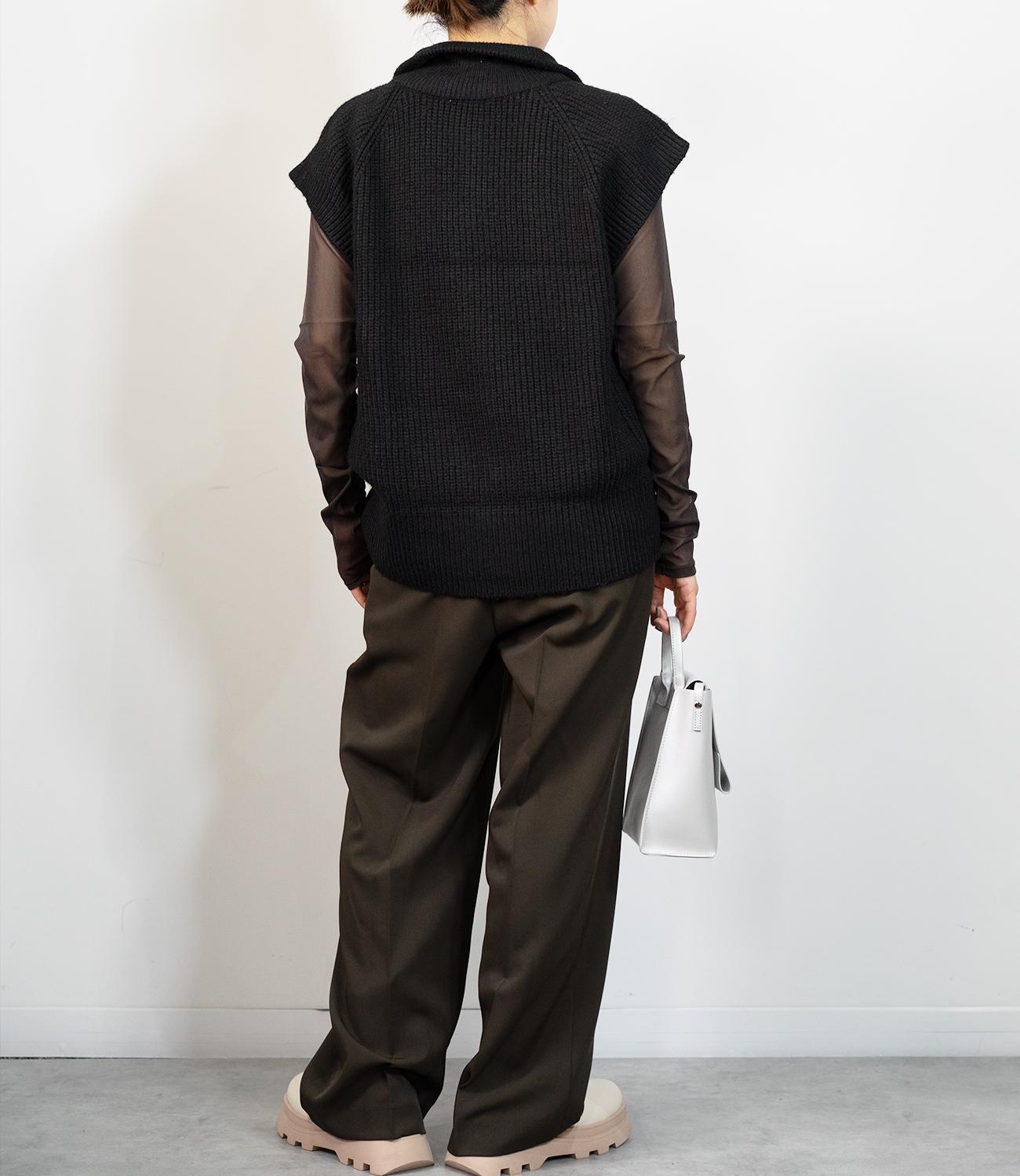 ラグランハイネックニット