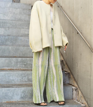 ダンボールノーカラーアウター