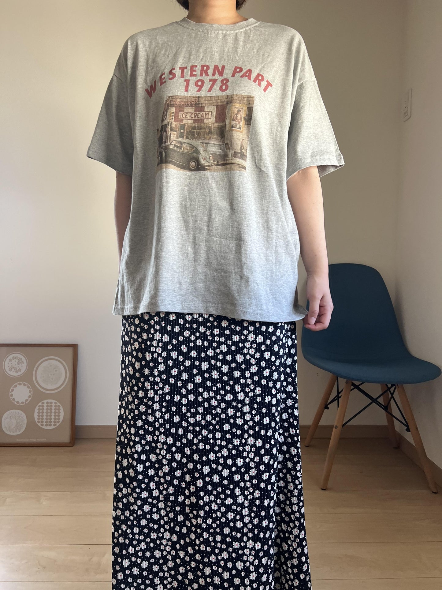 レトロCARプリントTシャツ