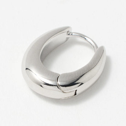 オーバル フープ ピアス