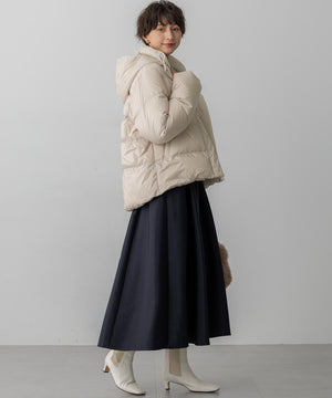 シレータフタ コンパクト ダウンコート
