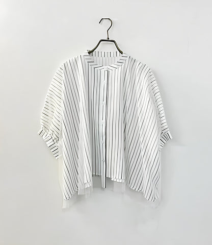 チュールレイヤードドレープブラウス