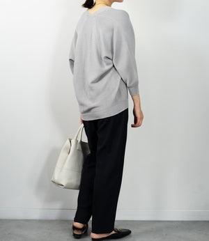 ホールガーメンVネックトニット