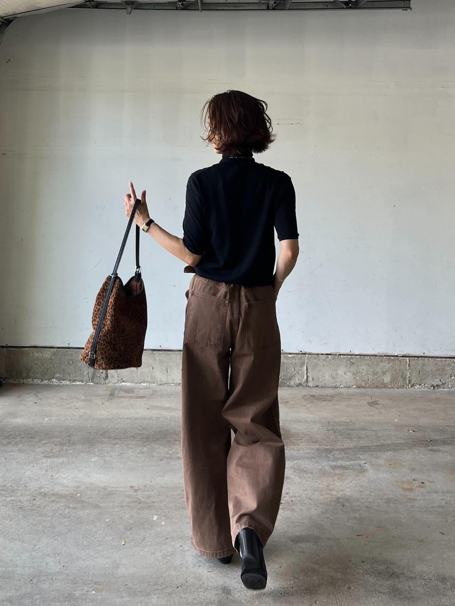 ブラウンデニムパンツ