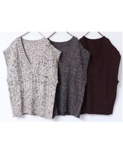 ニットベスト