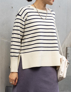 ボーダー柄ニット