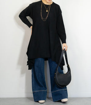 センターラインドレープチュニックニット